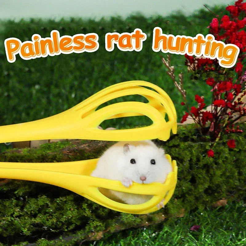 Ventilated Hamster Clip With Lock For Safe Bite Protection
