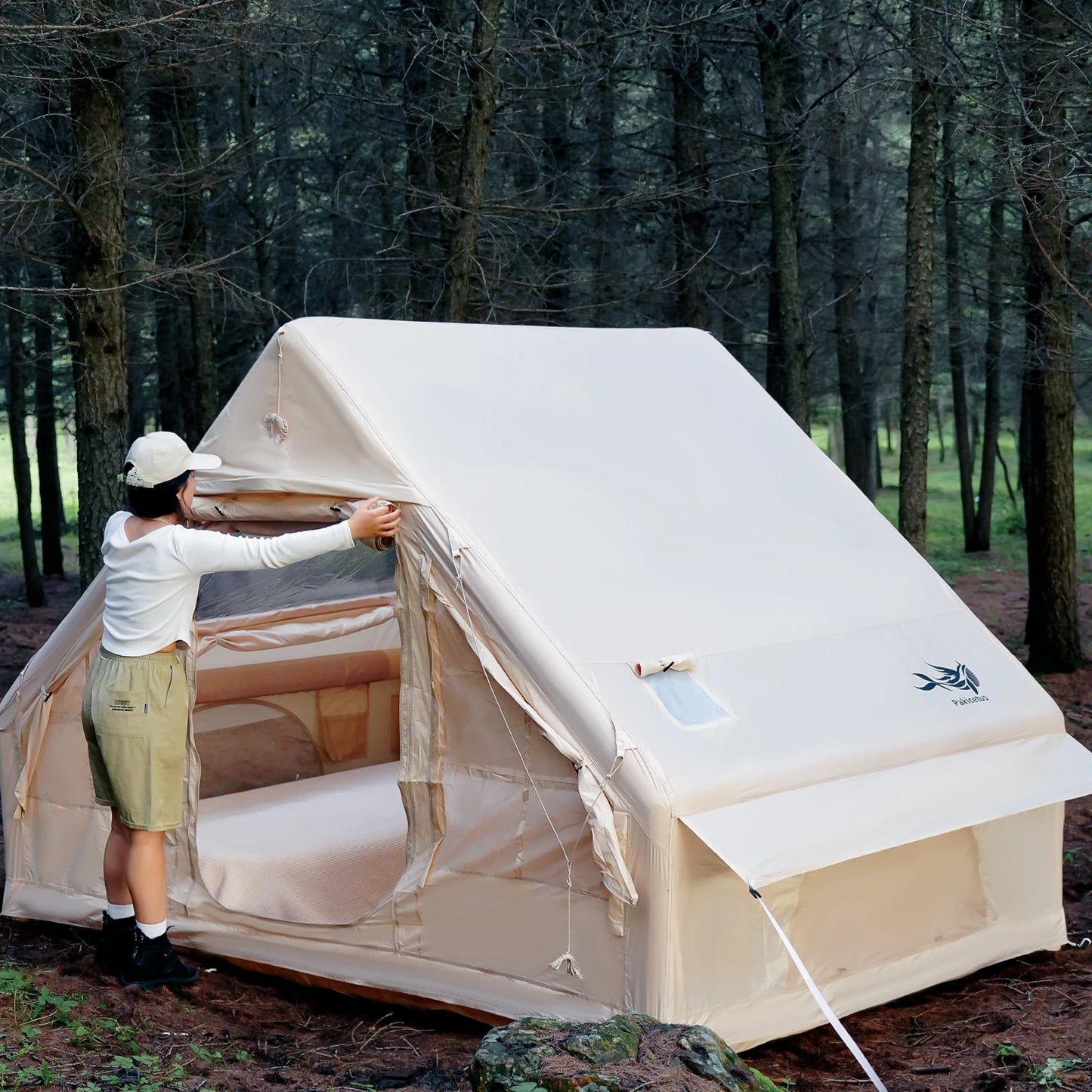 Pakicetus Inflatable Tent With Skylight Quick Setup