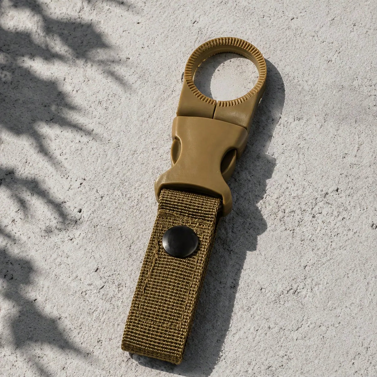 Multi Function Nylon Carabiner Water Bottle Clips For Outdoor Backpacks